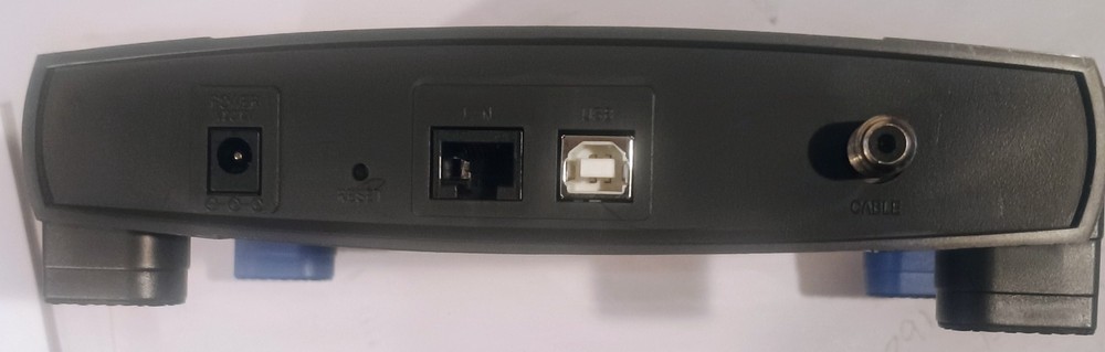 Linksys BEFCMU10 Ver. 2 EtherFast Cable Modem with USB & Ethernet Connection