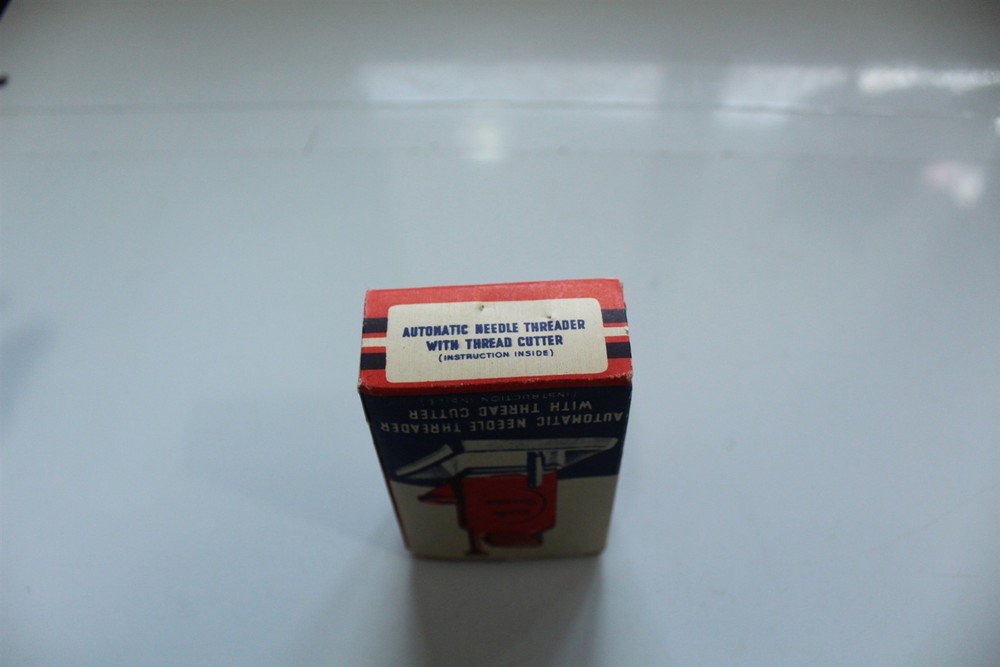 Vintage Automatic Needle Threader With Thread Cutter In Original Box