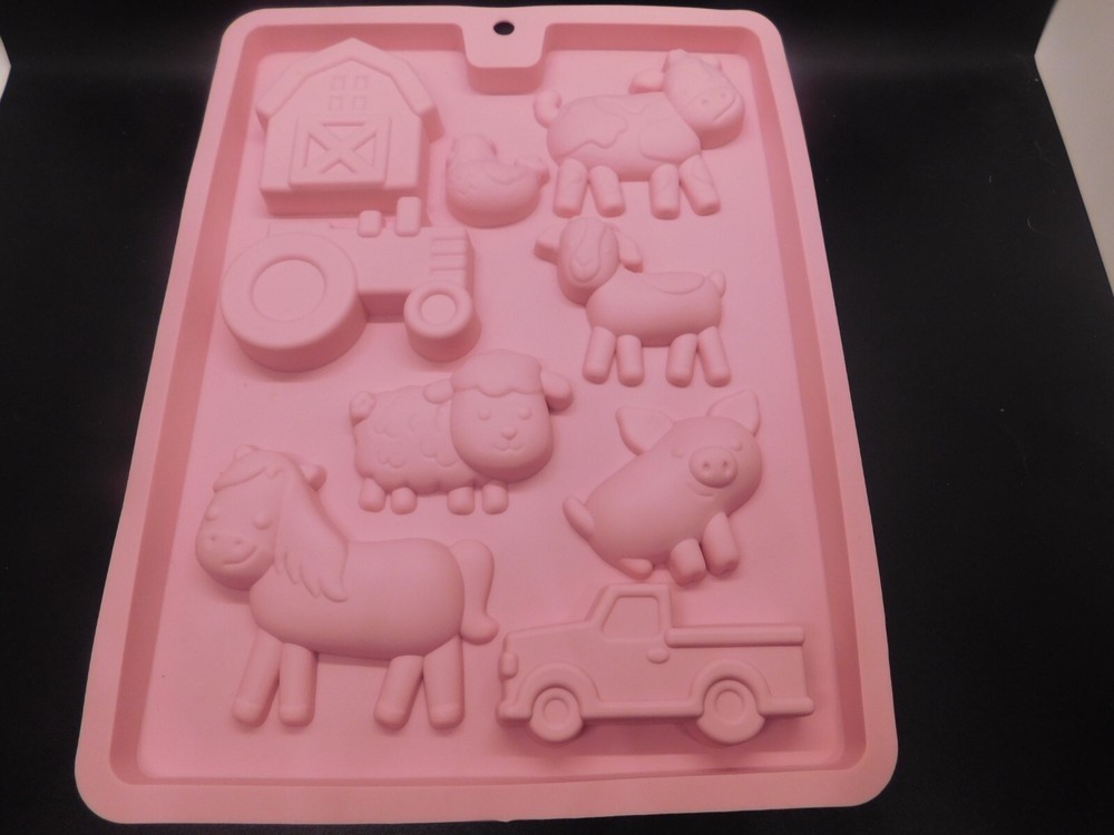 Sunny side bakery Barnyard Candy mold 9 cavities