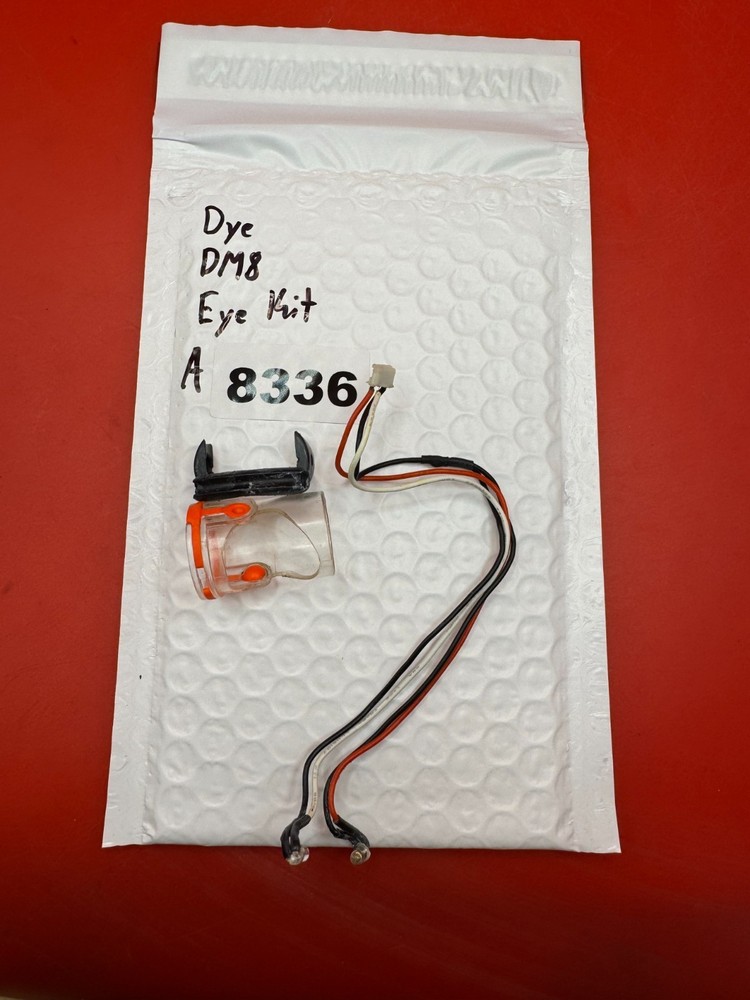 Dye DM8 Eye Kit