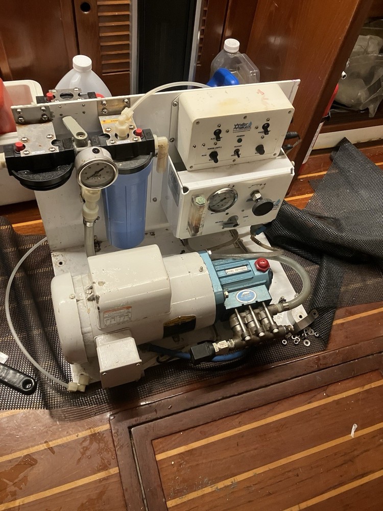 Water Makers Reverse Osmosis Desalination