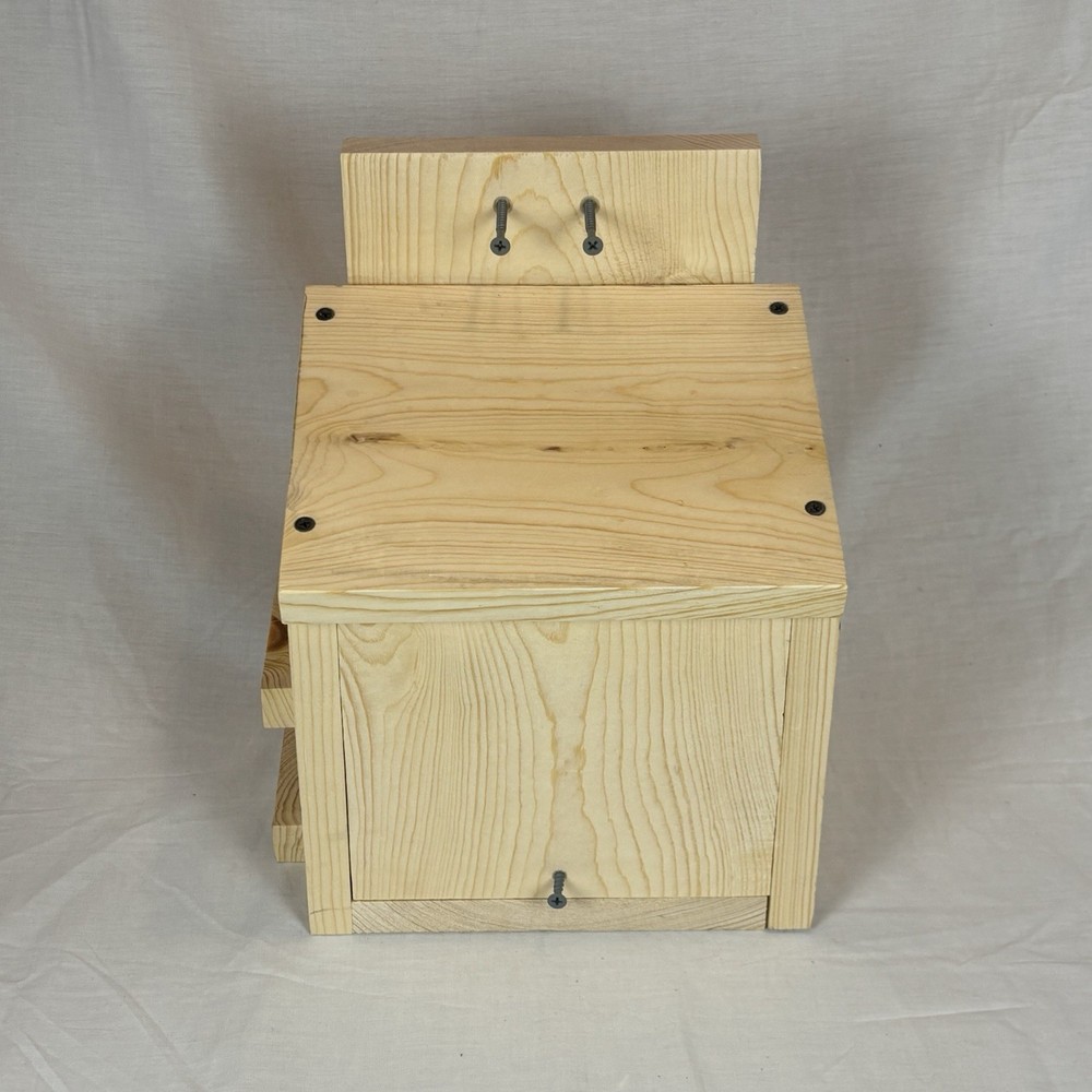 Large Solid Pine Backyard Squirrel/Bird House Nesting Box - Awesome Gift