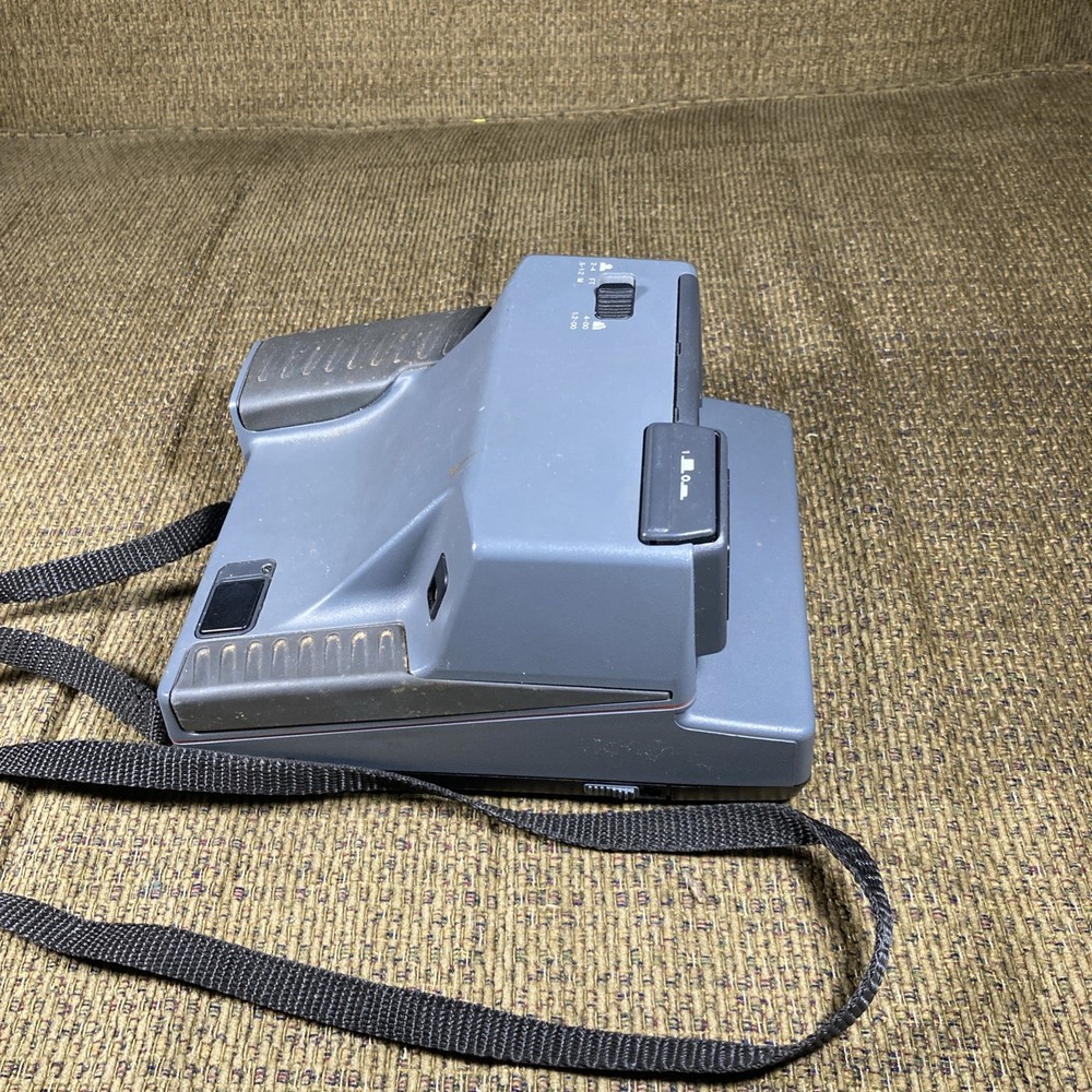 Polaroid Gray Impulse Instant Camera - Film Untested Missing Rubber Eye Piece