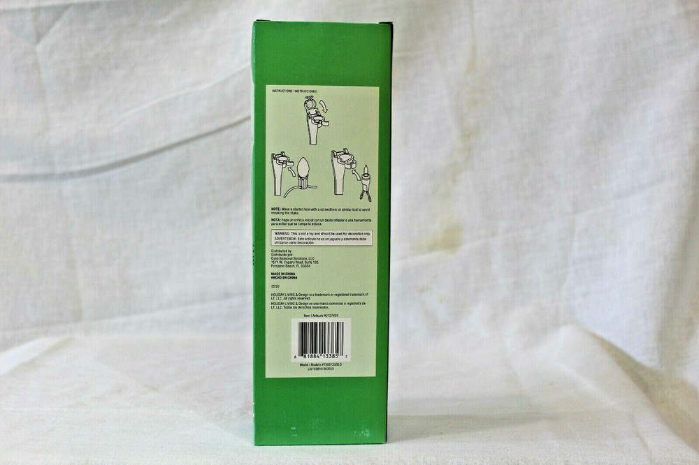 25 Count 7.5in.Universal Light Stakes NIB