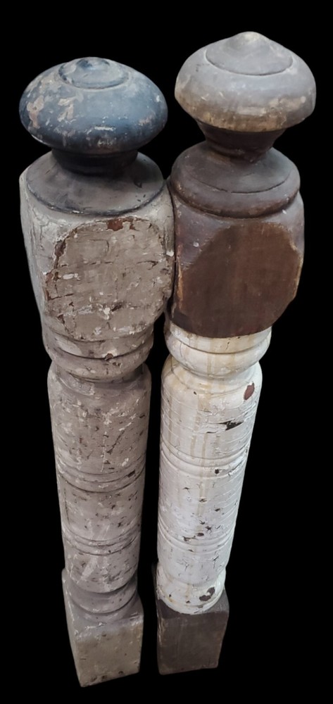 Pair Of Newel Posts *GAM0208