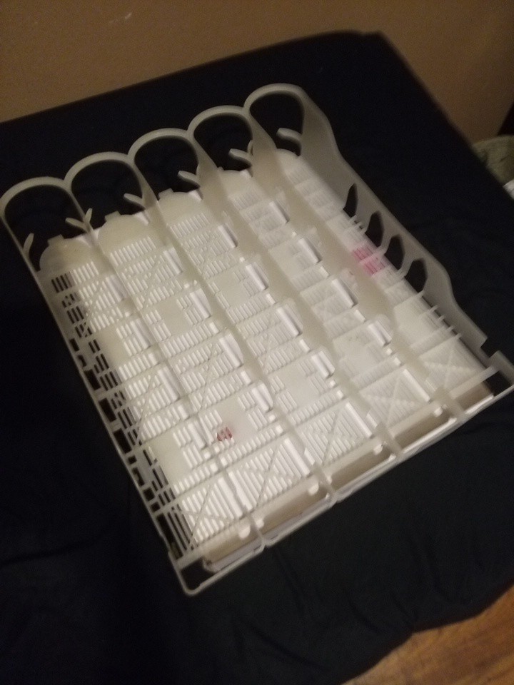 Use Spring-Loaded Beverage Slide Pusher for Display Tech Visibility Slide 5 Tier