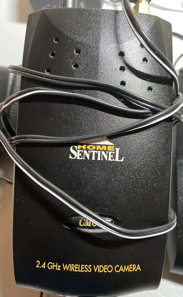 Home Sentinel CMOS Wireless 2.4 GHz Security Camera/Receiver Set w Extra Camera