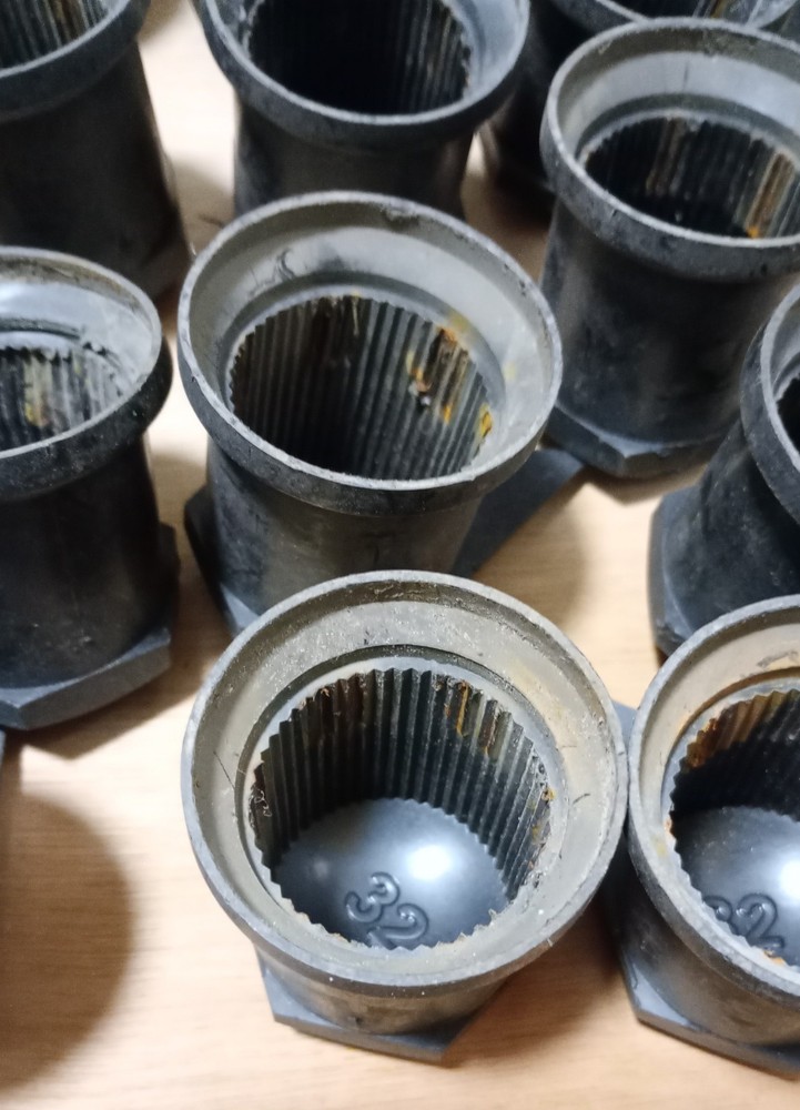 Lorry Wheel Nut Covers x34