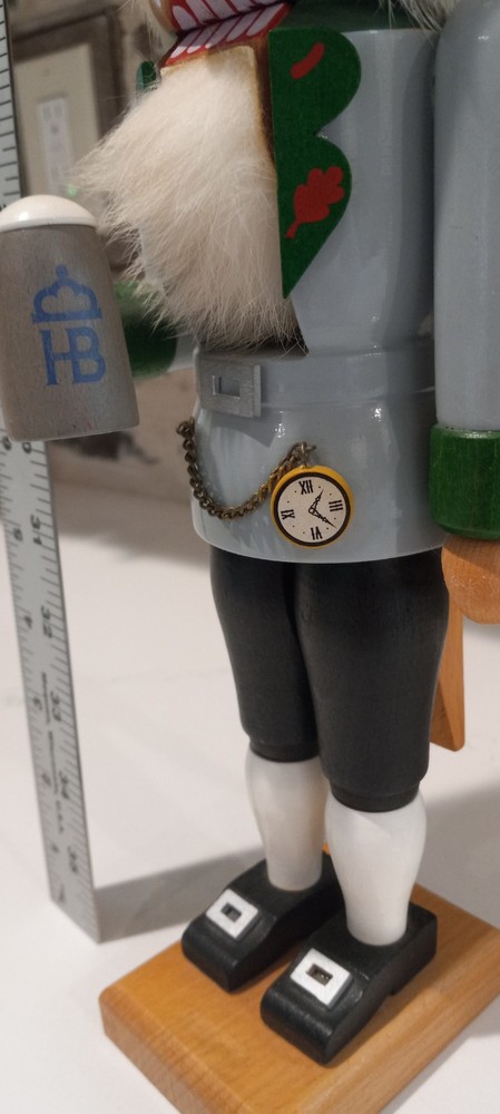 Gunter Ulbricht German Muggendorf Volkskunst Nutcracker 13"
