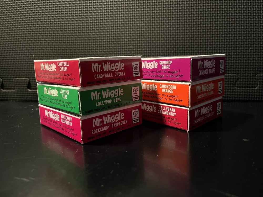 Mr Wiggle jello - 6 empty custom design display boxes