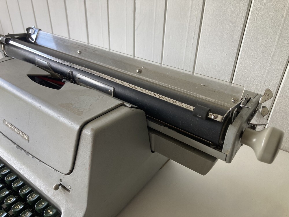 FACIT Desktop Typewriter *Designed by the legendary Sigvard Bernadotte
