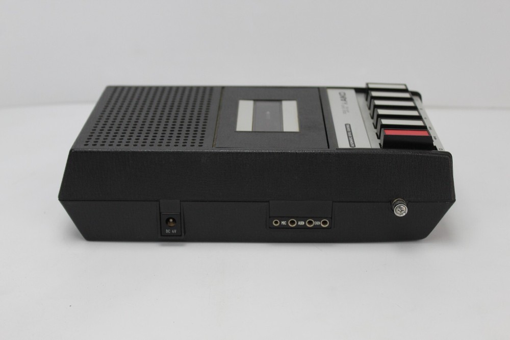 VINTAGE AIKO ATP-701 Japan Solid State Cassette Recorder With Box