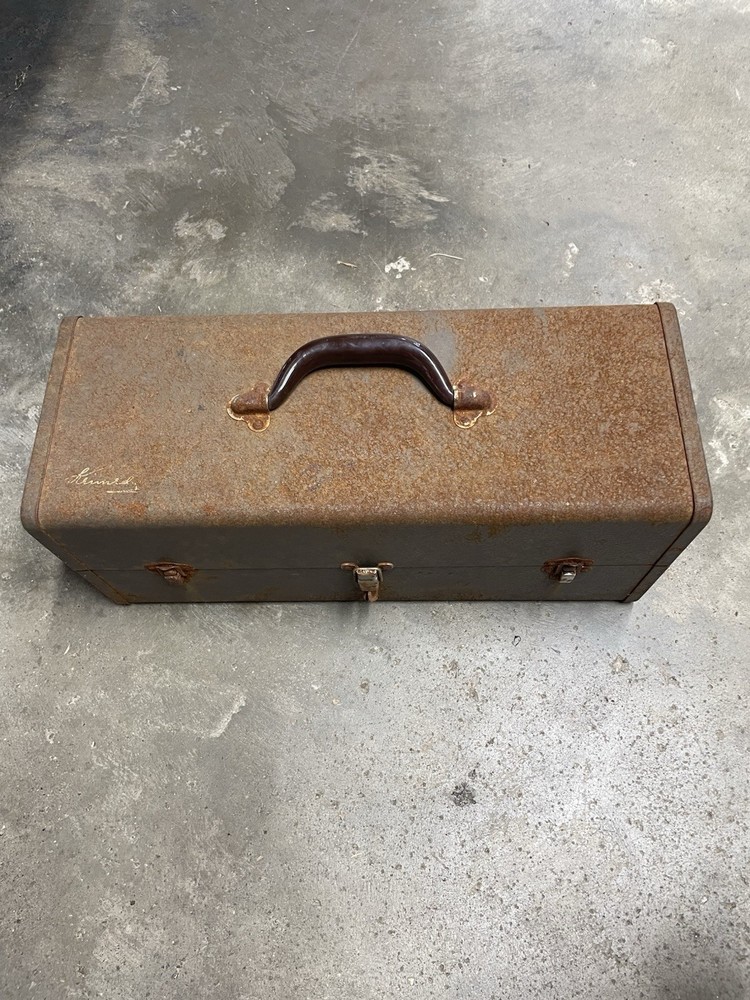 KENNEDY KITS T-18 TOOL BOX or TACKLE BOX