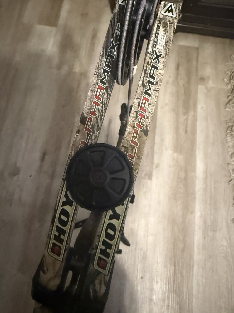 Hoyt Alpha Max 32 .60 Lbs Rt Hand