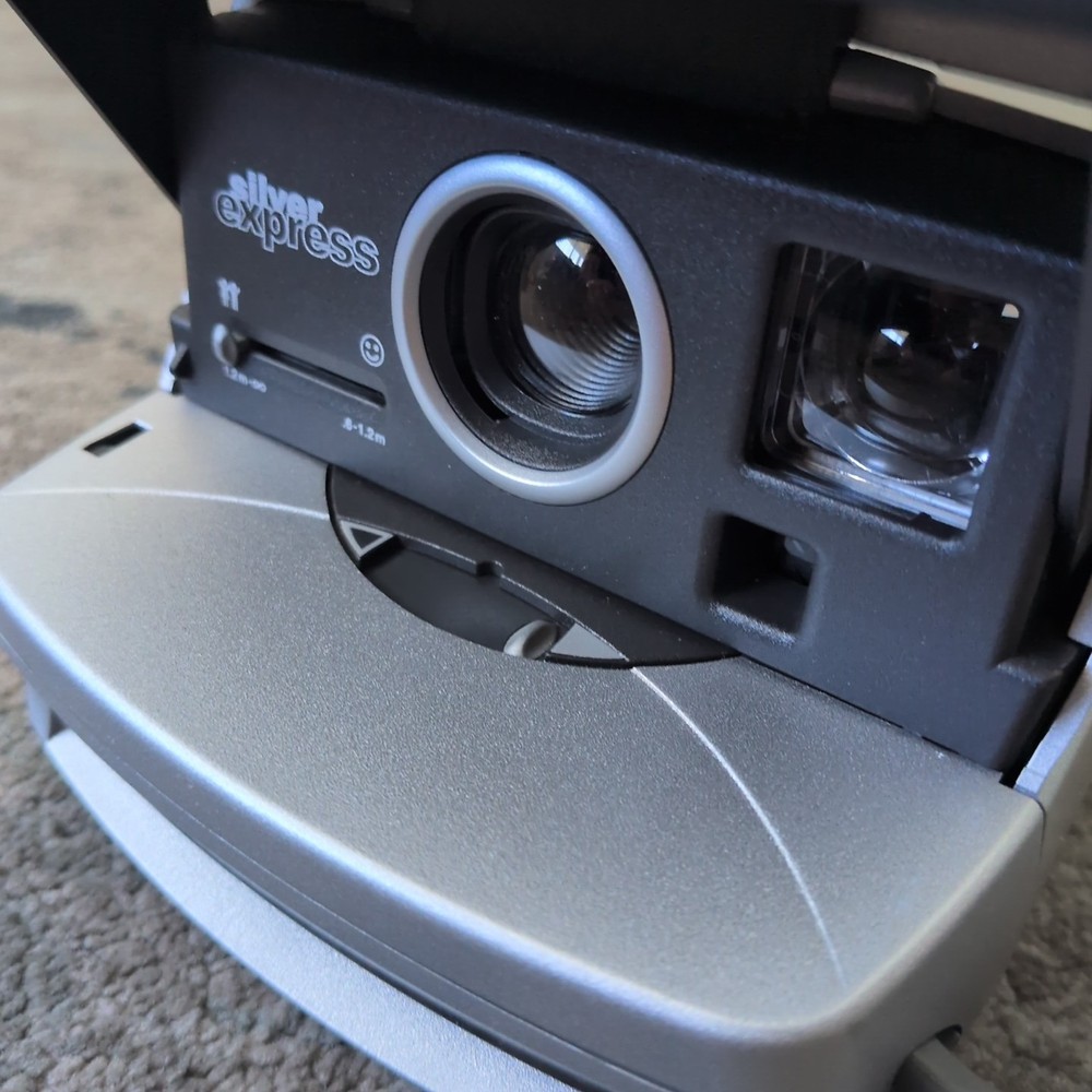 Polaroid Silver Express 600 Instant Camera Untested As-Is!