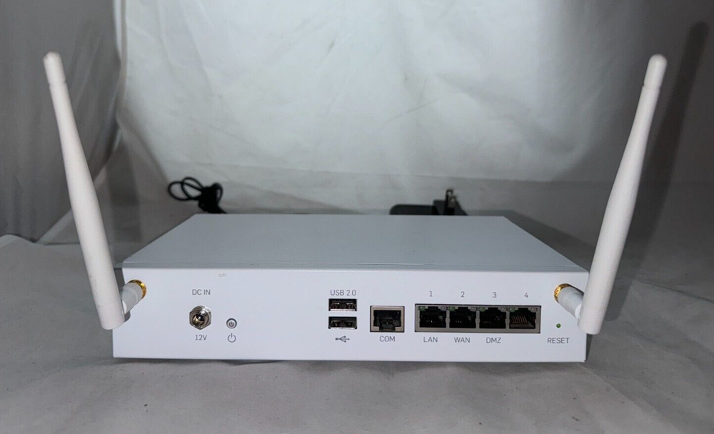 Sophos XG 85w Firewall