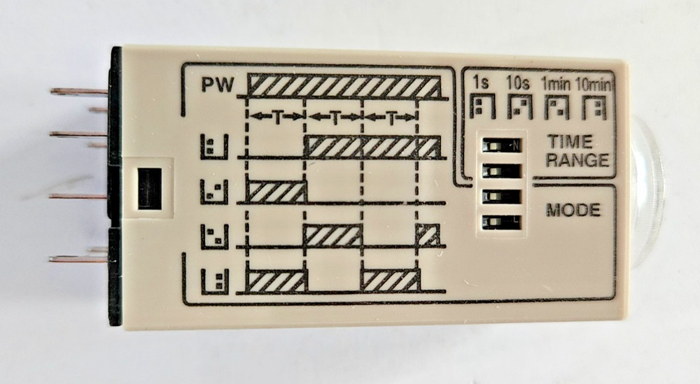 OMRON H3YN-2 Timer