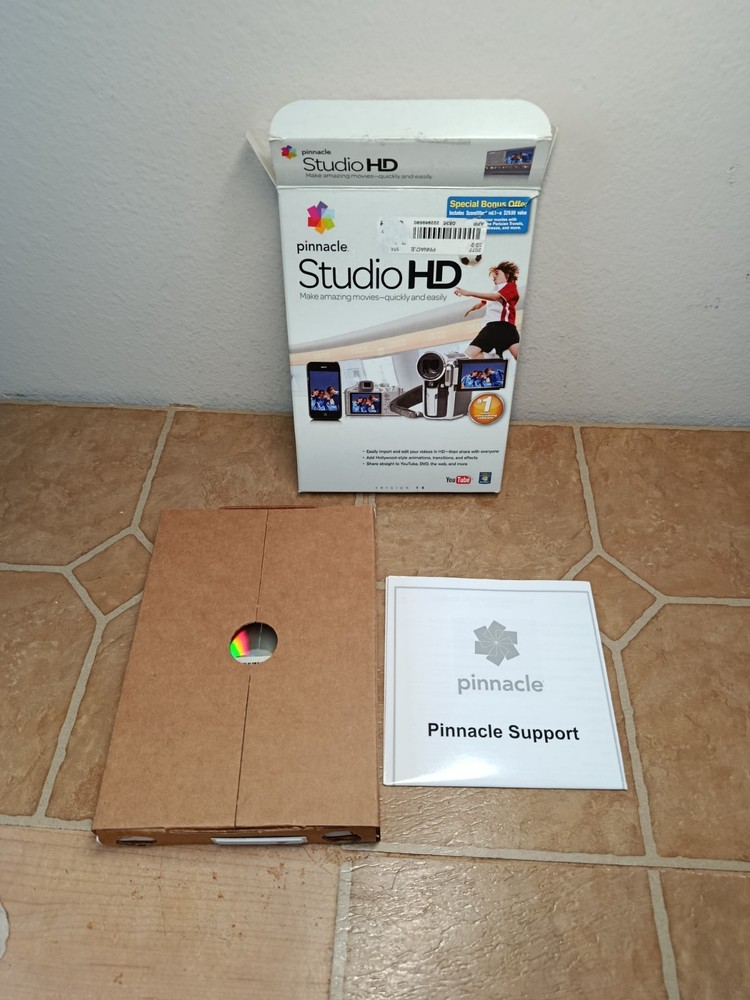 Pinnacle Studio HD Version 14 DVD w/ Scorefitter