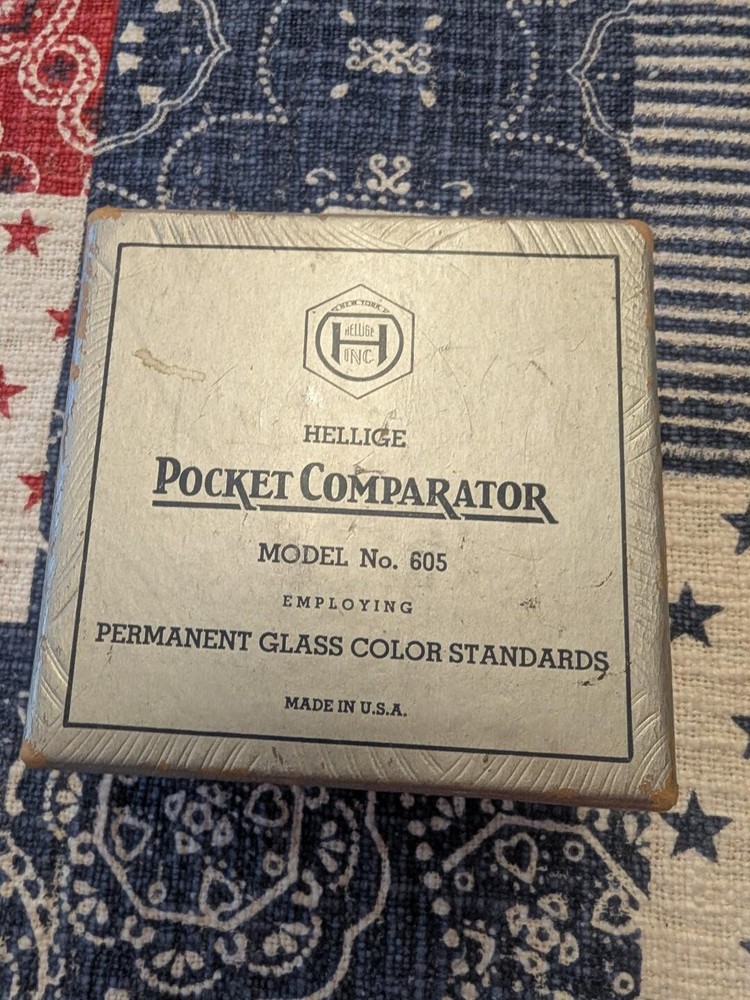 Vintage Hellige model 605 Pocket Comparator with Box