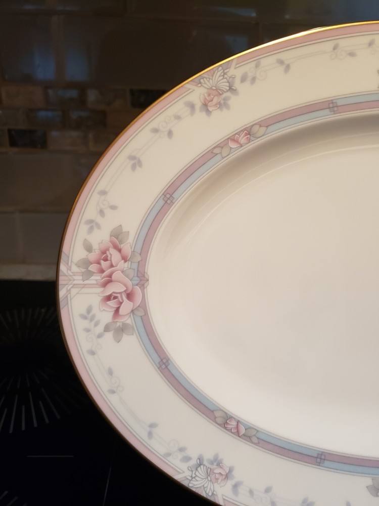 Noritake "Magnificence" Bone China 14" Oval Serving Platter