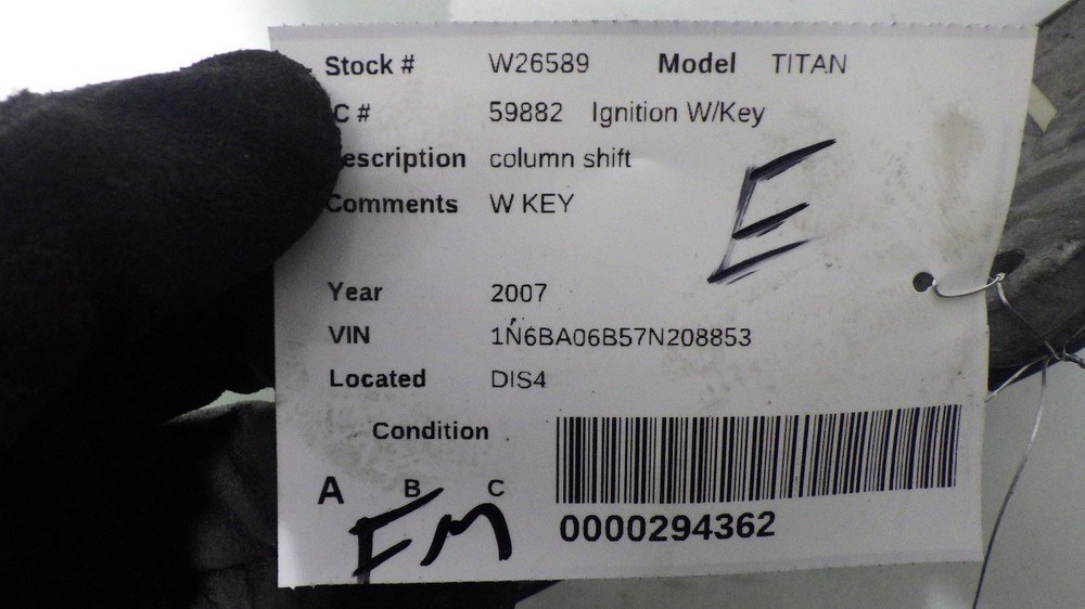 07 NISSAN TITAN Ignition W/Key