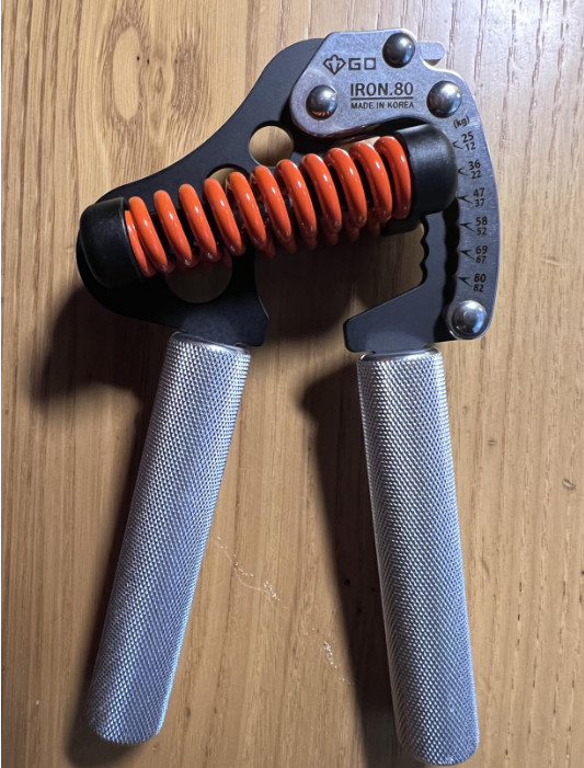 New IRON GRIP Adjustable Hand Gripper Strength Trainer for Forearm & Wrist