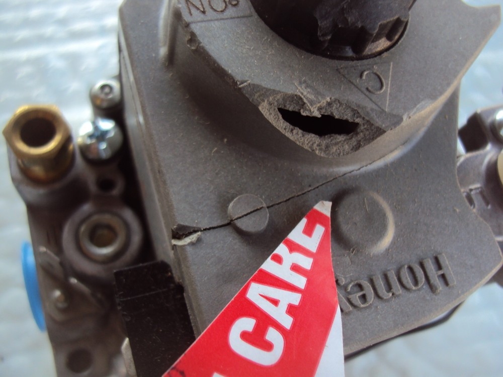 Honeywell VR8204Q2962 Gas Valve