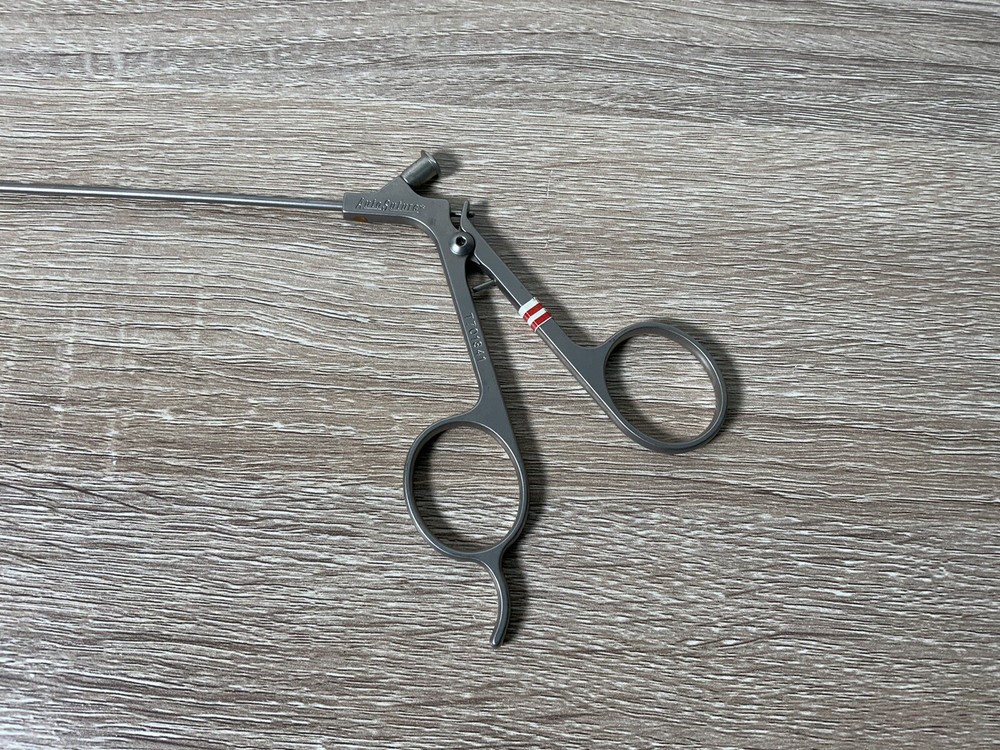 AutoSuture T701341 Grasper