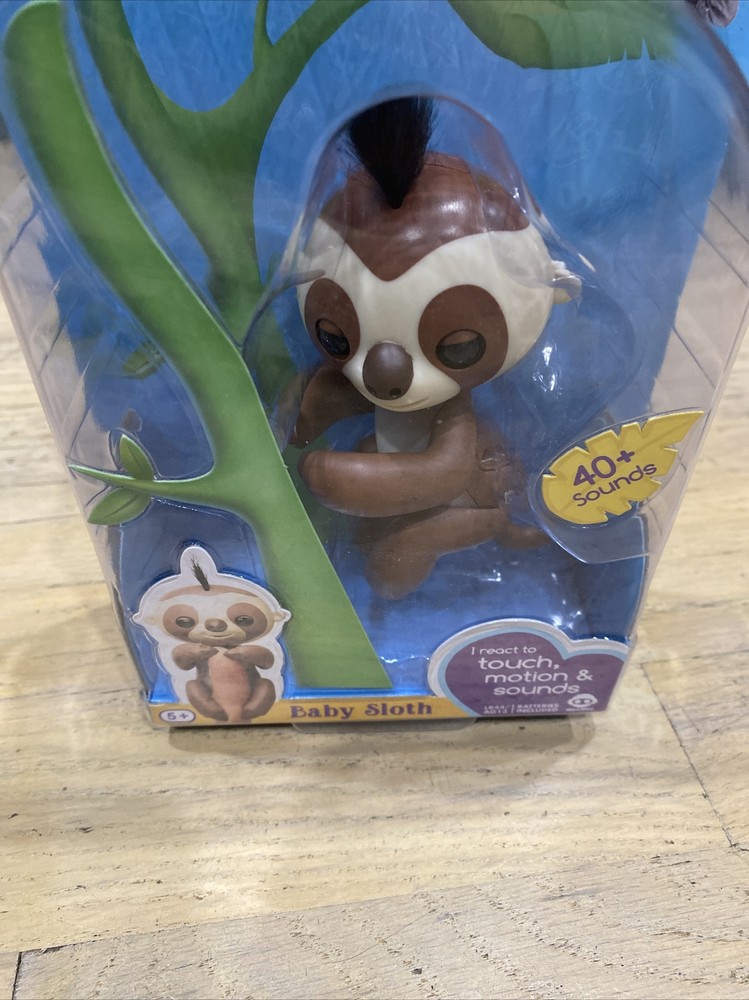 Fingerlings Sloth Authentic WowWee Kingsley Fingerling