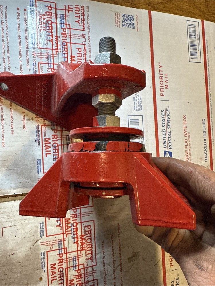 2019 Volvo Penta 6.2 engine mount 22012960