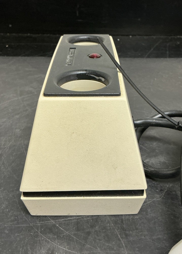 Welch Allyn 71110 Charger