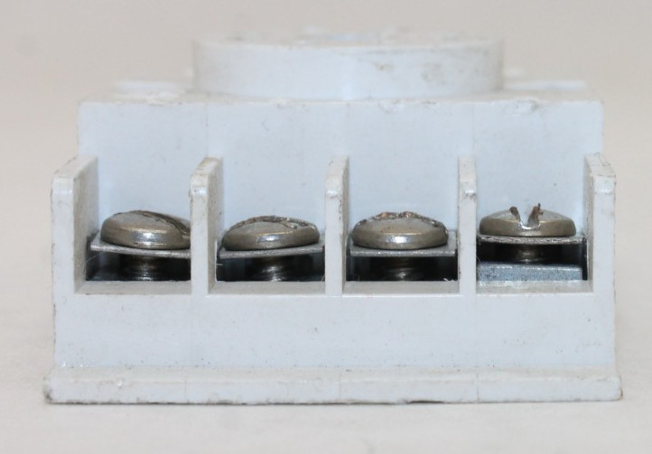 Curtis 8 Pin Relay Base