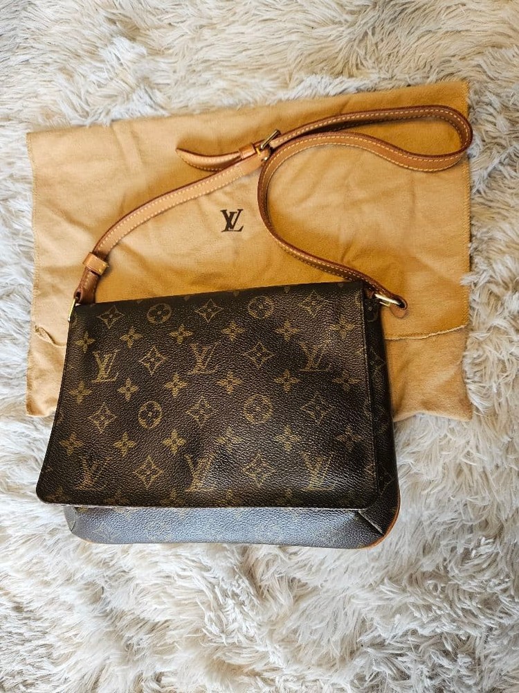 Beautiful Item ✨✨LOUIS VUITTON Monogram Musette Tango