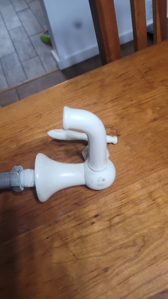 Antique Bathroom Faucet Quick Pression