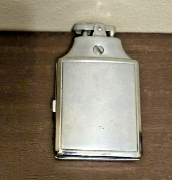 Vintage Ronson Mastercase Cigarette Case with Built-In Lighter - Pre-owned