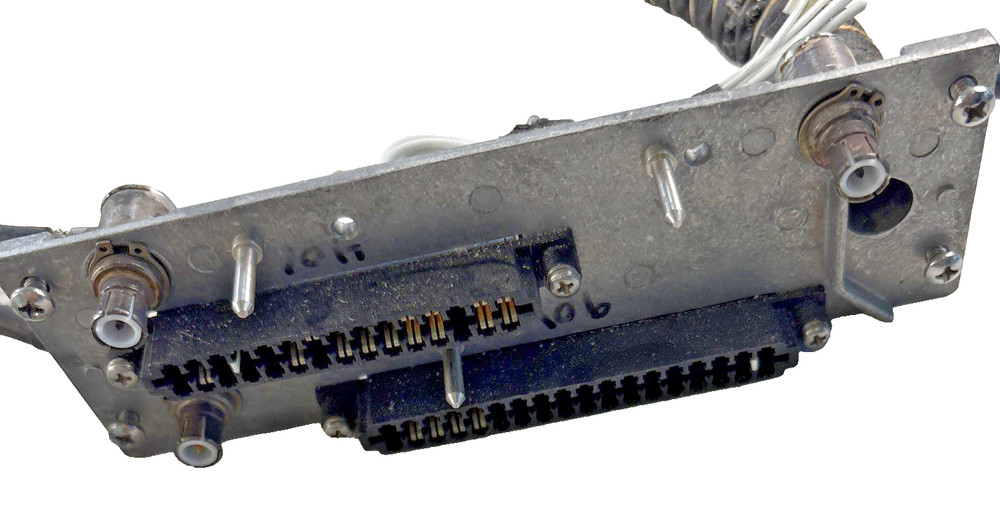 Bendix King KX 155/165 rack and back plate with connectors