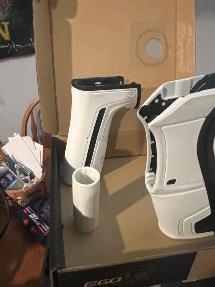 Planet Eclipse PE EGO LV2 Paintball Marker Replacement Rubber Grip Kit White