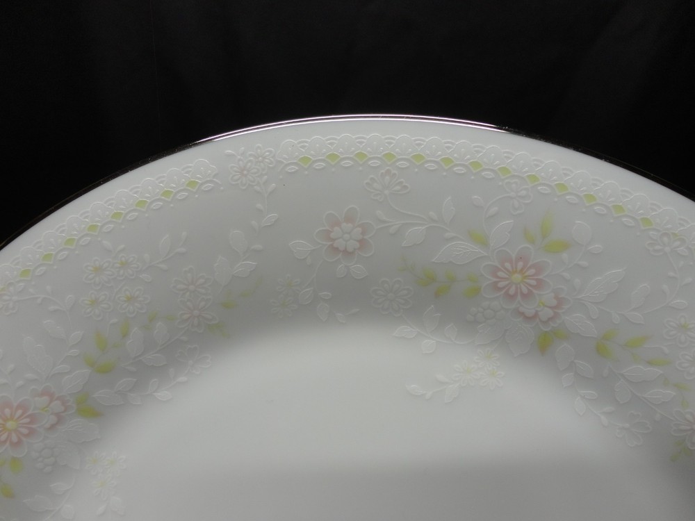 Noritake Temptation DINNER PLATE 10-1/2" Nice