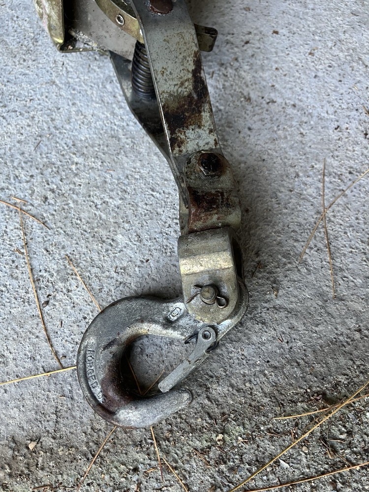 Heavy Duty Hand Cable Puller Come Along Winch Hoist with Hook & Chain