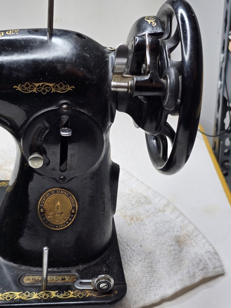1950 singer sewing machine