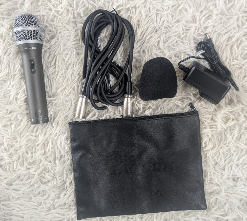 Samson Expedition XP106 Rechargeable Portable PA +Bluetooth, includes microphone