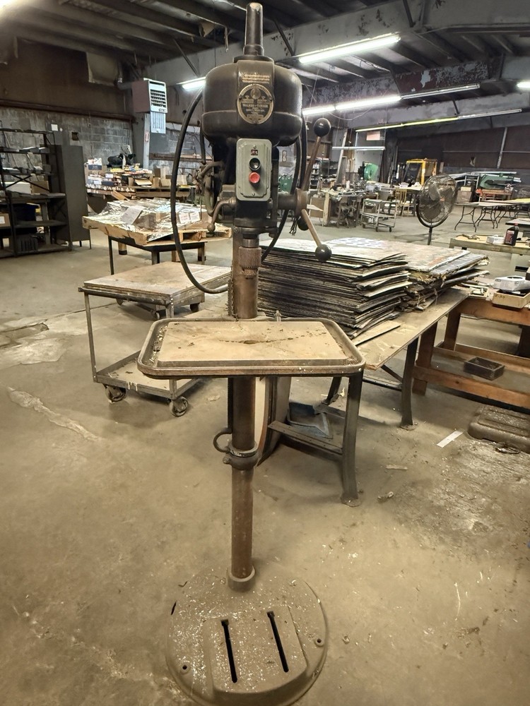 Walker Turner Light-heavy Weight Floor
