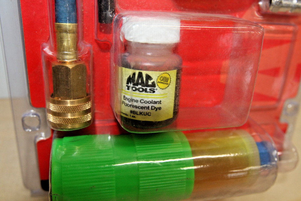 Mac Tools AC53850 A/C AC Mini UV Leak Locator Kit