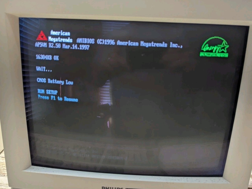 VINTAGE DESKTOP COMPUTER Tower A Open Tested See Pictures