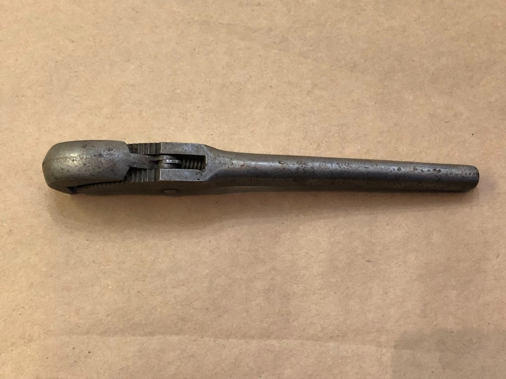 Vintage 8" Spring Loaded Automatic Pipe Wrench
