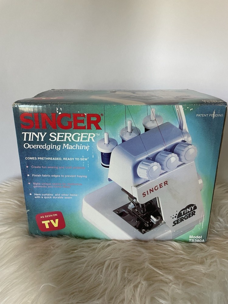 Singer Tiny Serger Electric Overedging Machine Sewing TS380A Tested Working