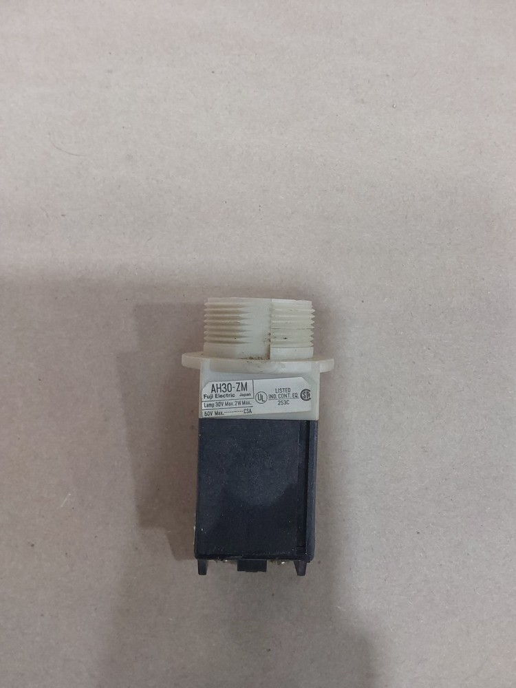 FUJI ELECTRIC INDICATOR LAMP BUTTON AH30-ZM