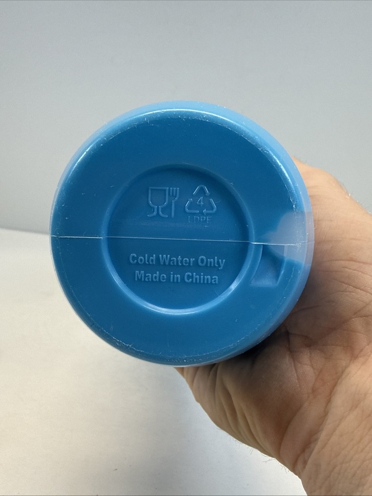 PRIME Hydration 32 oz Blue Squeeze Water Bottle