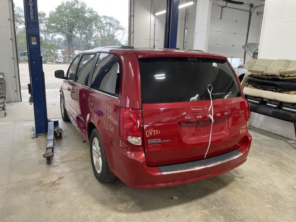 Chassis ECM Multifunction Includes Fuse Box Fits 12 CARAVAN 1018450