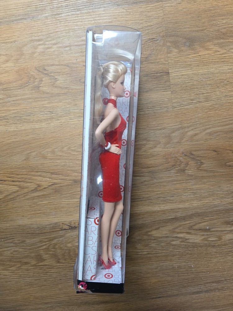 Barbie Basics Model No. 01 Collection Red 2010 Doll